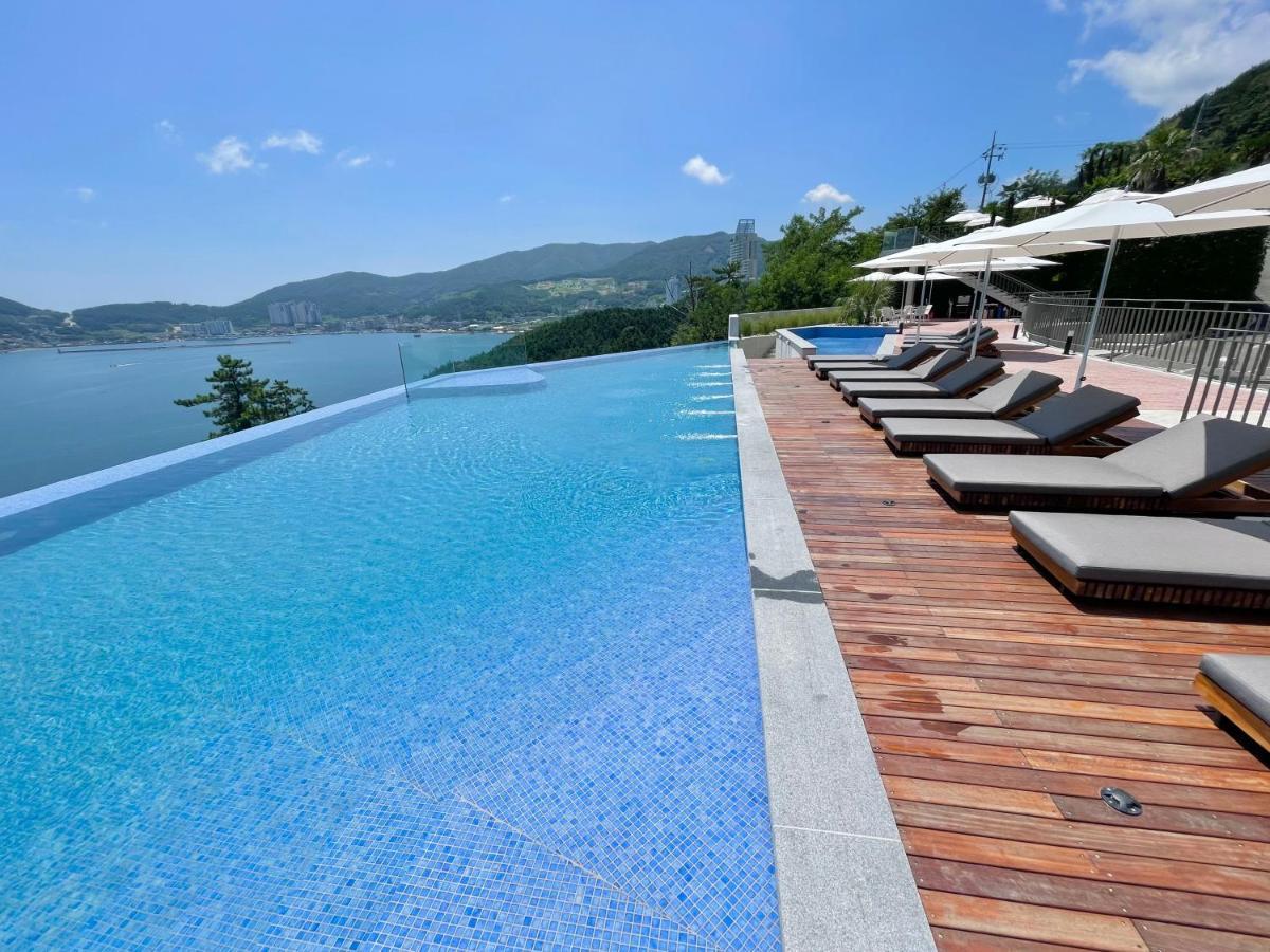 Hotel Sang Sang & Private Sang Sang Pool Villa Geoje Exterior foto